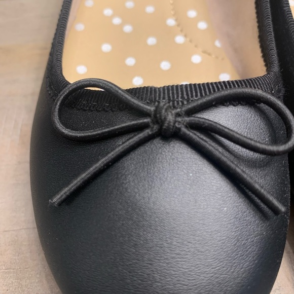 Cat and Jack black dress shoes size 1 - Picture 2 of 4